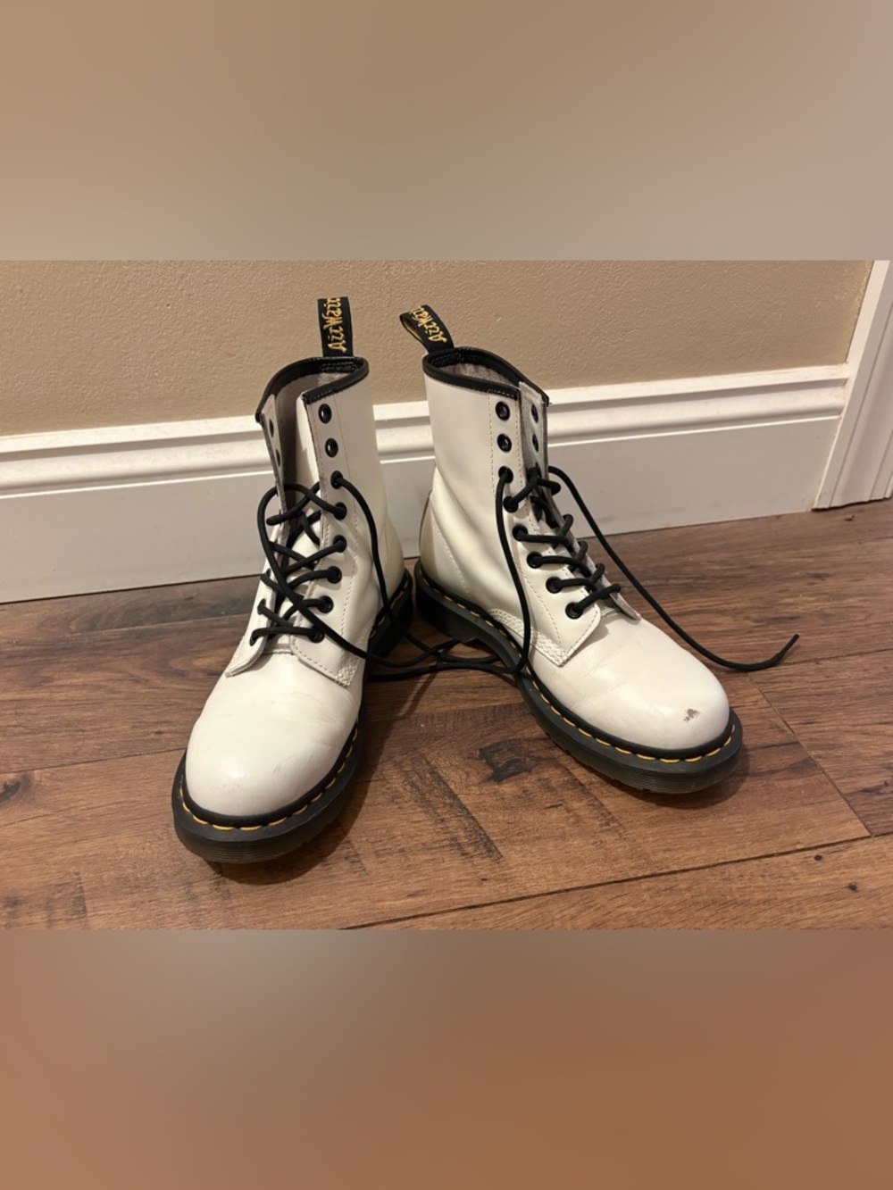 Doc Martens 1460 vintage leather lace up boot